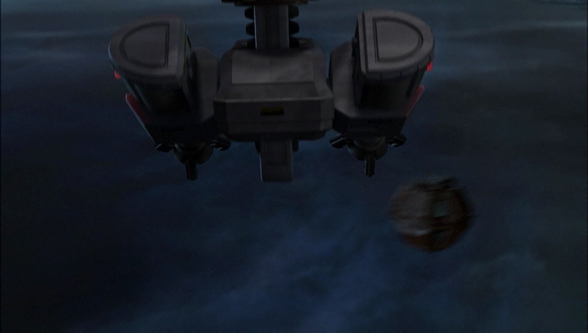 ariane179254_Enterprise_1x01-1x02_BrokenBow_4614.jpg