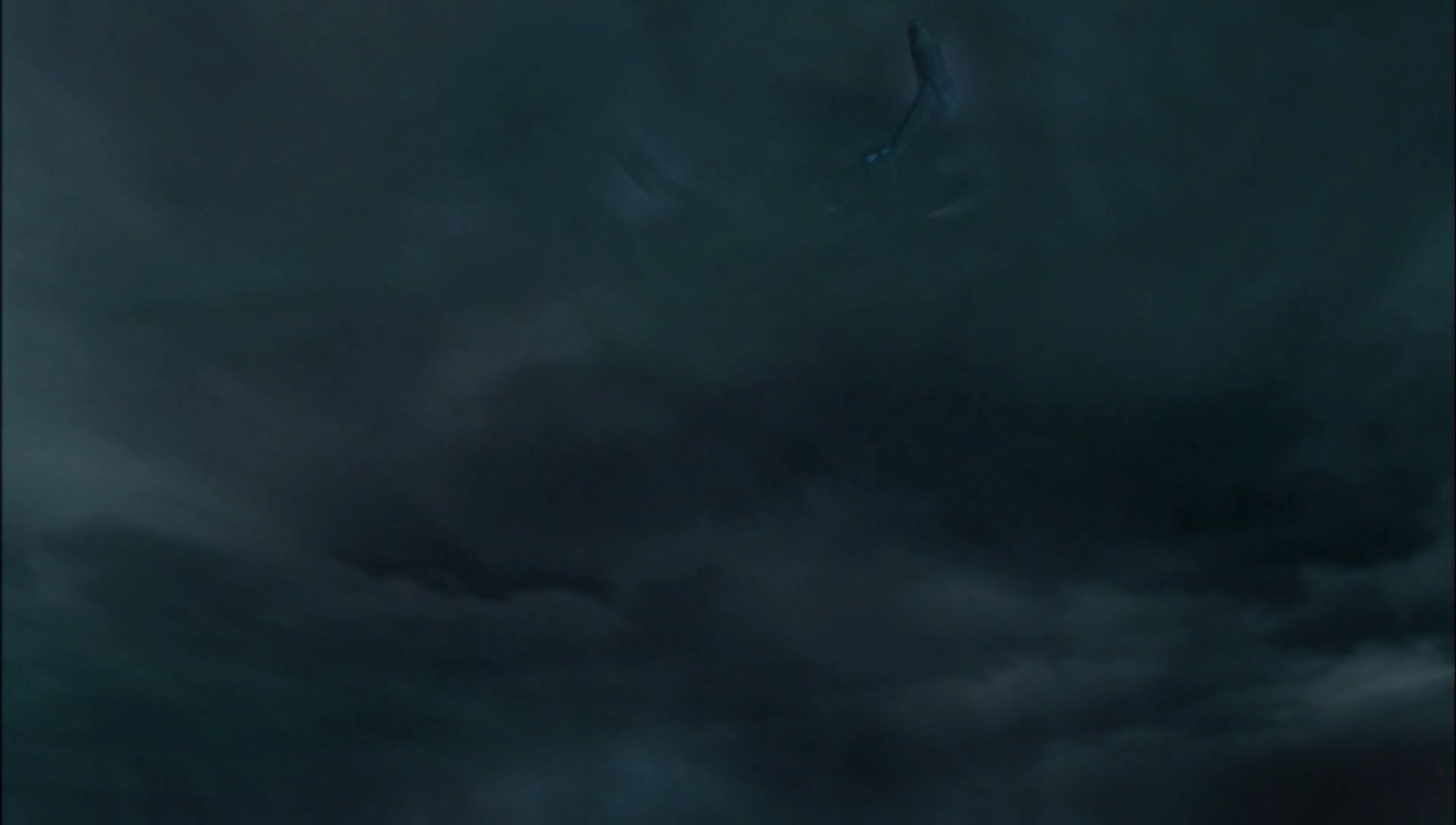 ariane179254_Enterprise_1x01-1x02_BrokenBow_4629.jpg