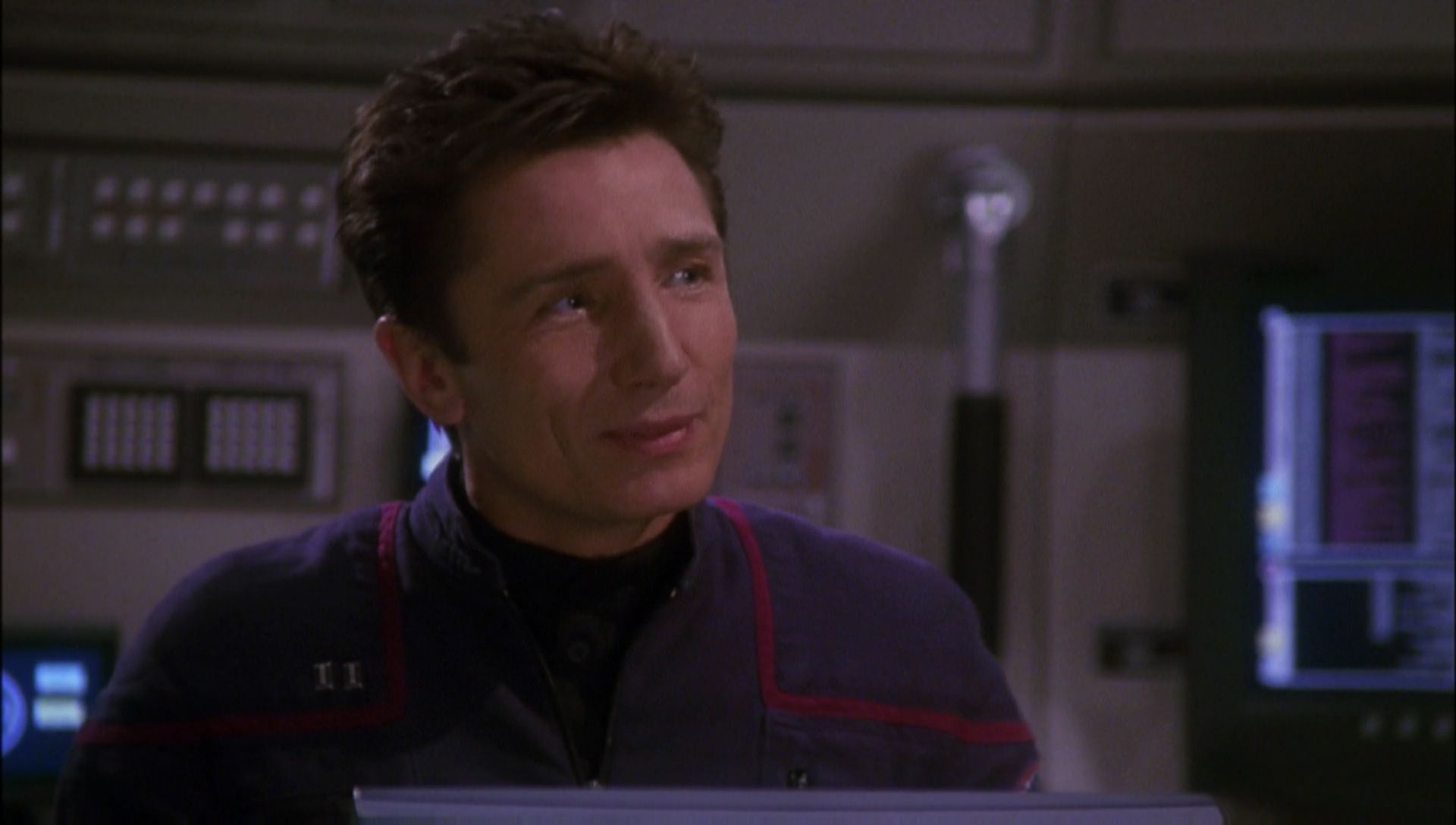 ariane179254_Enterprise_1x01-1x02_BrokenBow_4631.jpg