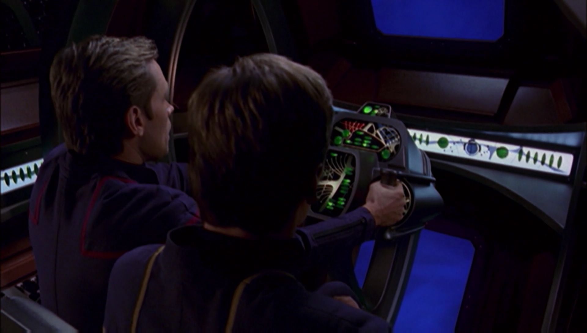 ariane179254_Enterprise_1x01-1x02_BrokenBow_4858.jpg