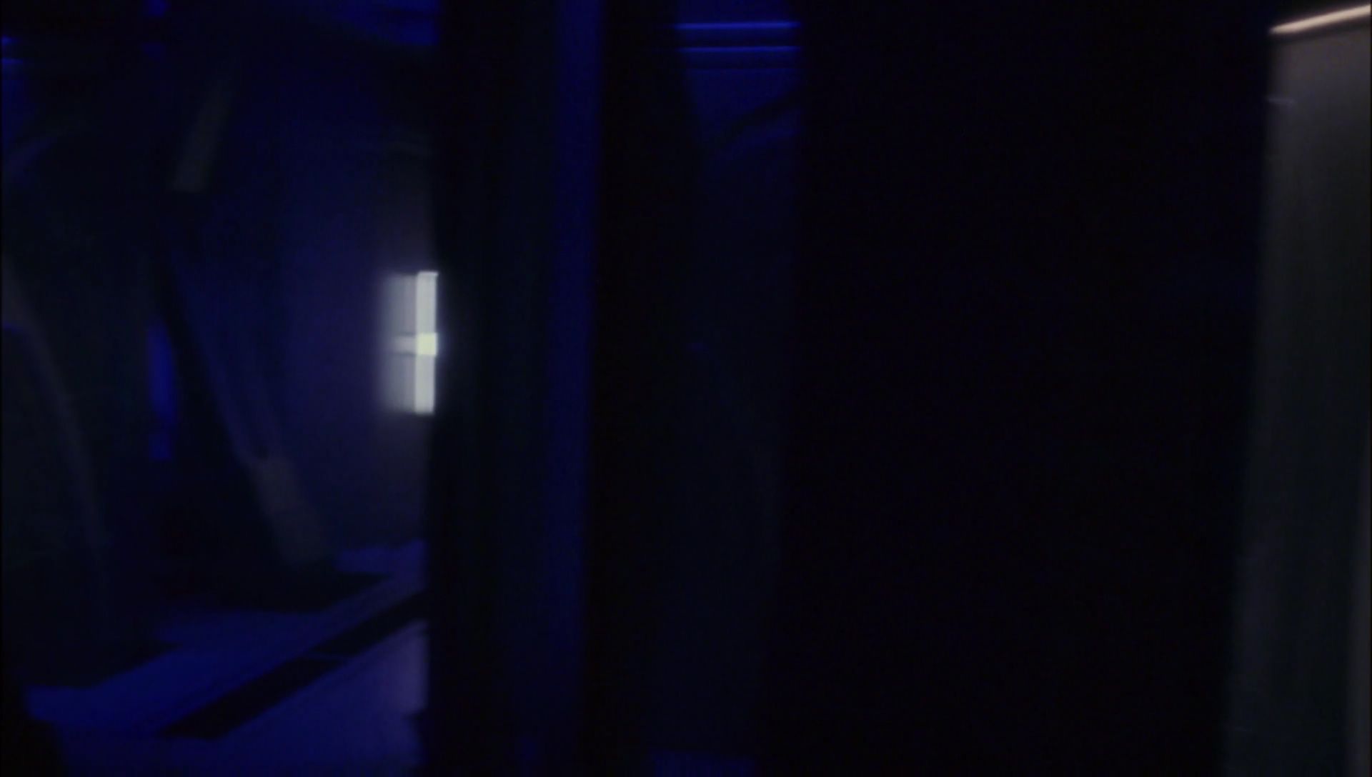 ariane179254_Enterprise_1x01-1x02_BrokenBow_4955.jpg