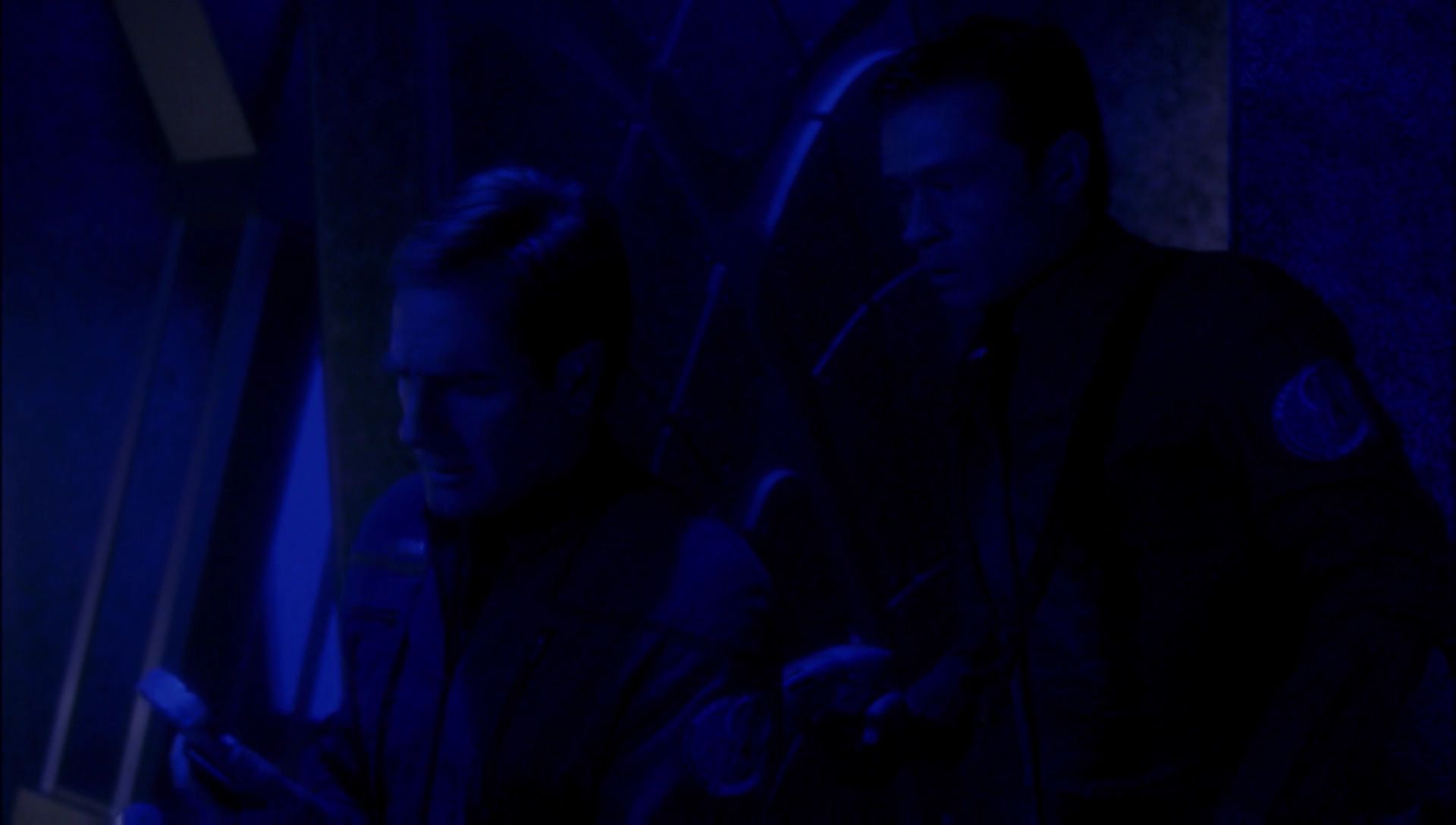 ariane179254_Enterprise_1x01-1x02_BrokenBow_4971.jpg