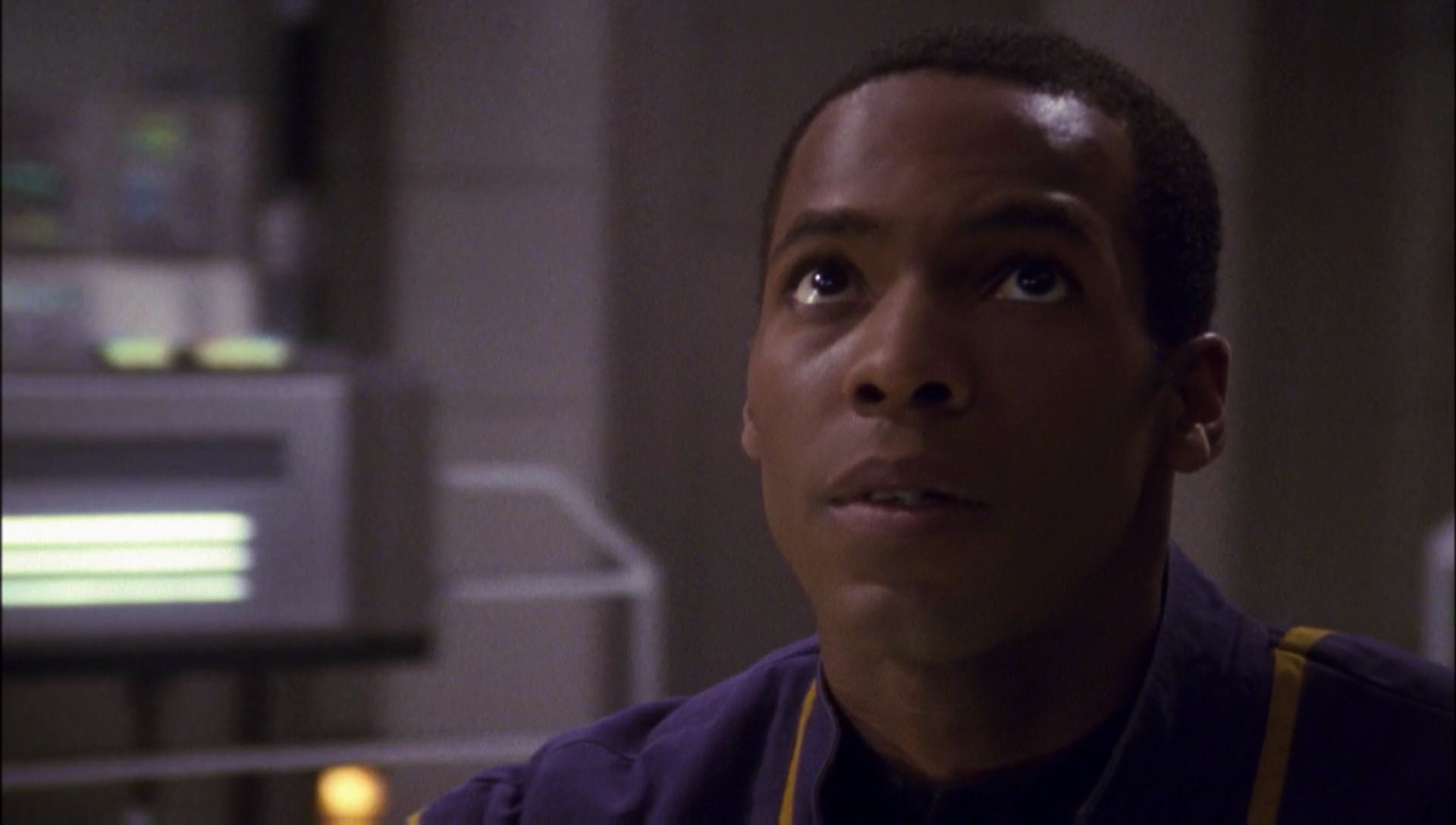 ariane179254_Enterprise_1x01-1x02_BrokenBow_4978.jpg