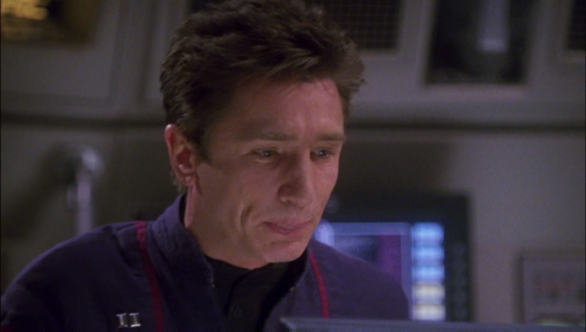 ariane179254_Enterprise_1x01-1x02_BrokenBow_4993.jpg
