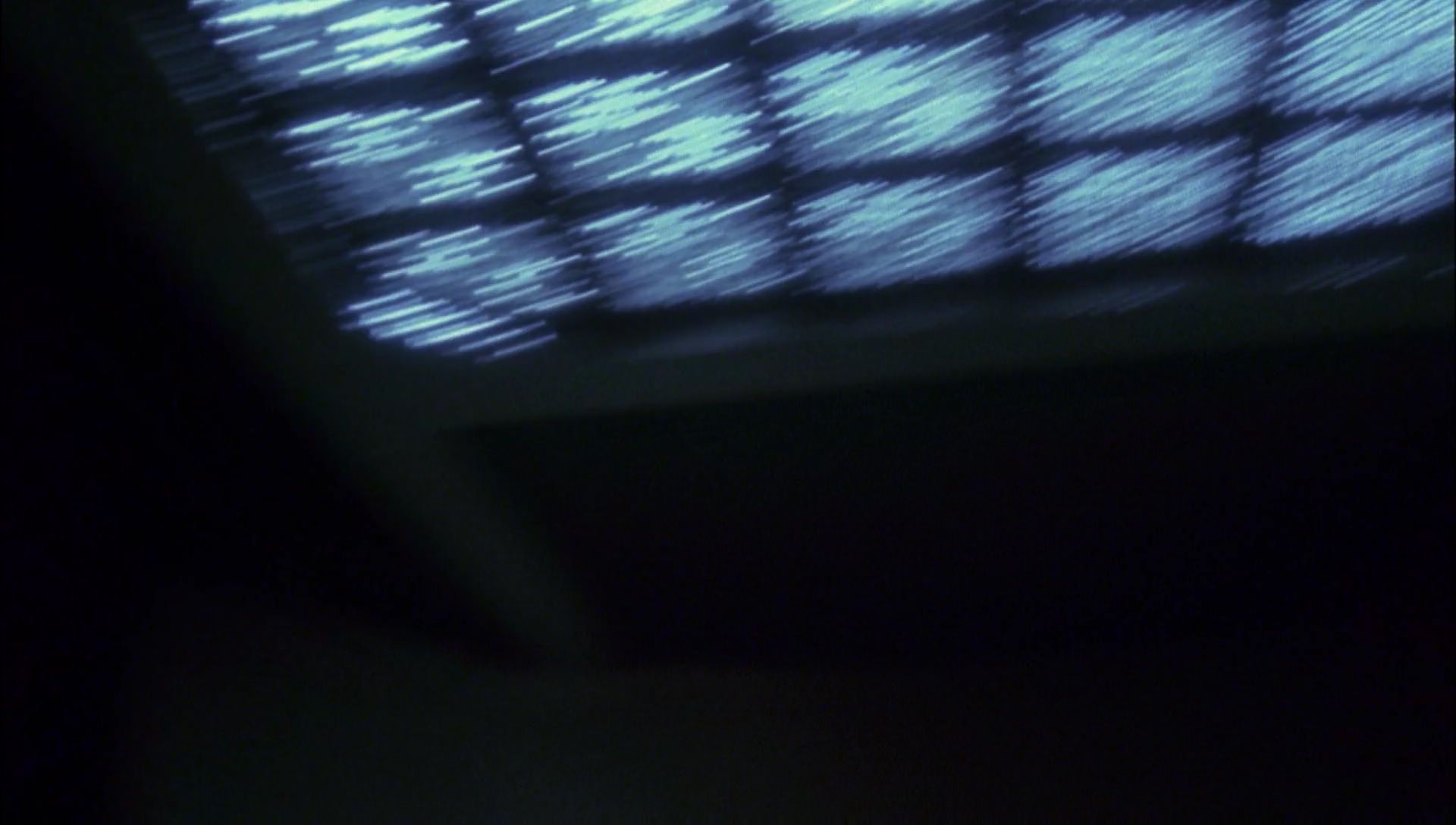 ariane179254_Enterprise_1x01-1x02_BrokenBow_5005.jpg