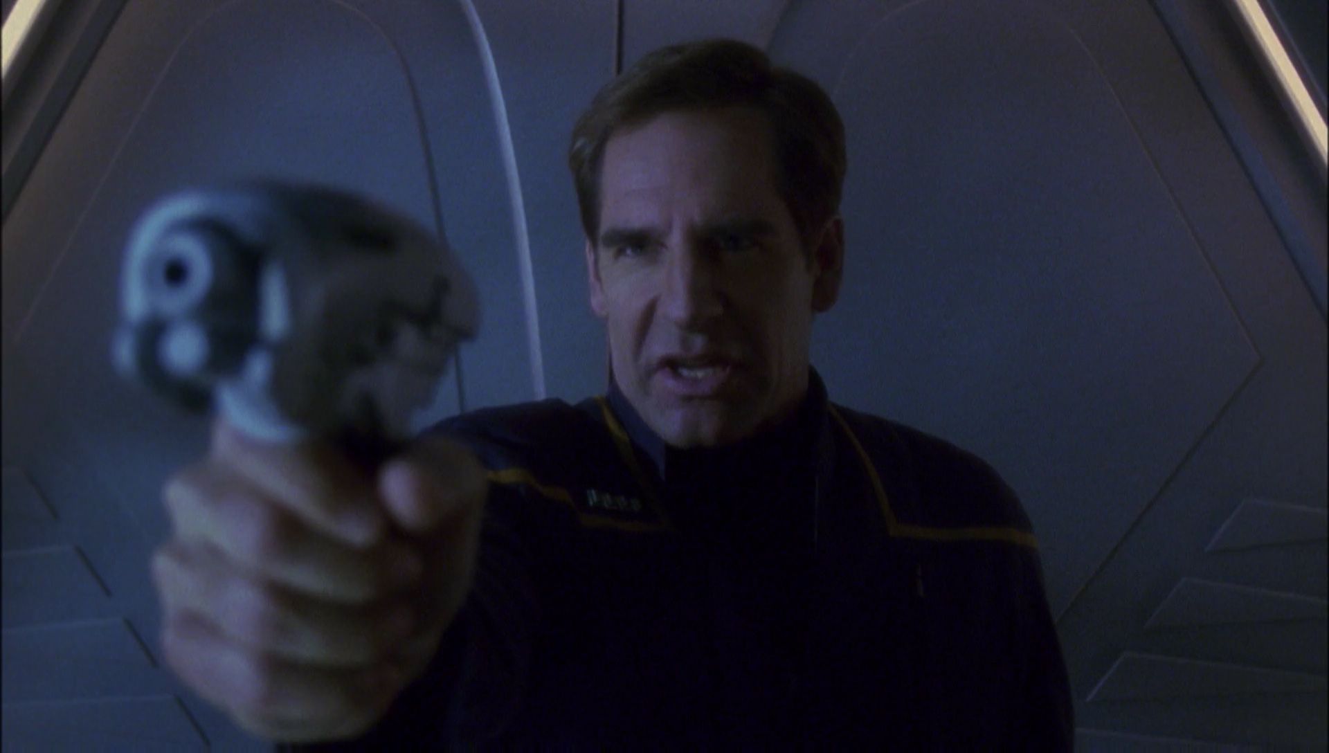 ariane179254_Enterprise_1x01-1x02_BrokenBow_5025.jpg