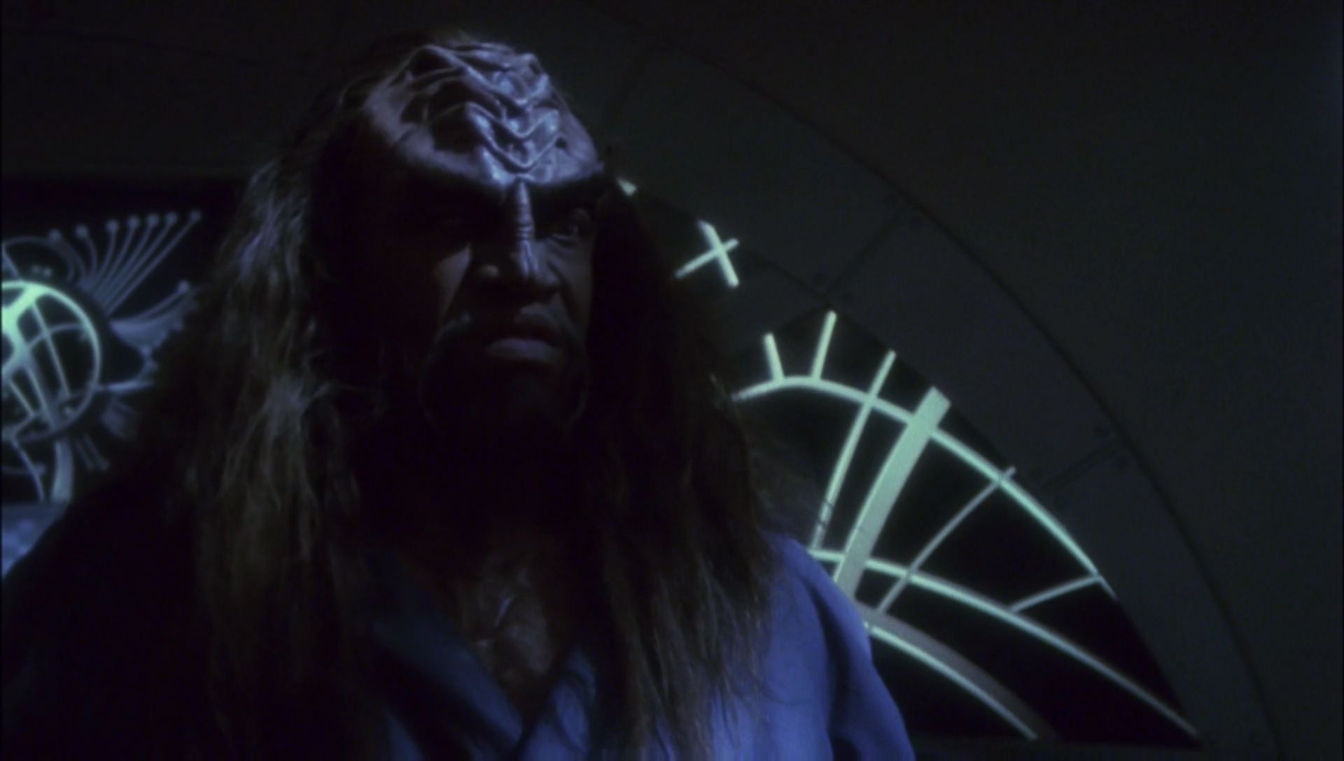 ariane179254_Enterprise_1x01-1x02_BrokenBow_5036.jpg