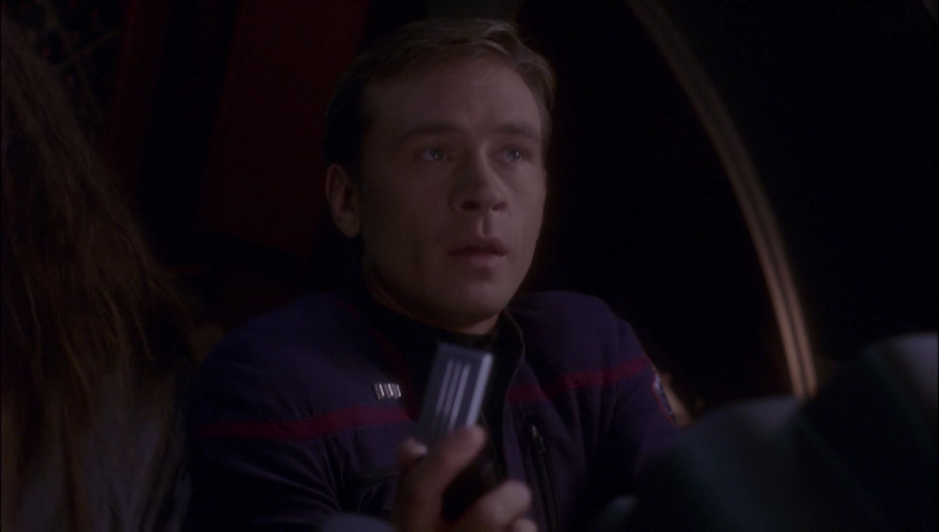 ariane179254_Enterprise_1x01-1x02_BrokenBow_5170.jpg