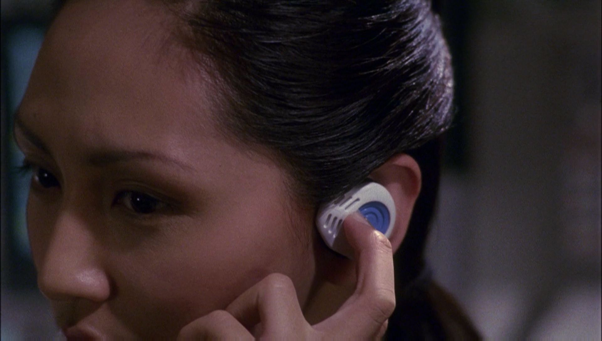 ariane179254_Enterprise_1x01-1x02_BrokenBow_5229.jpg