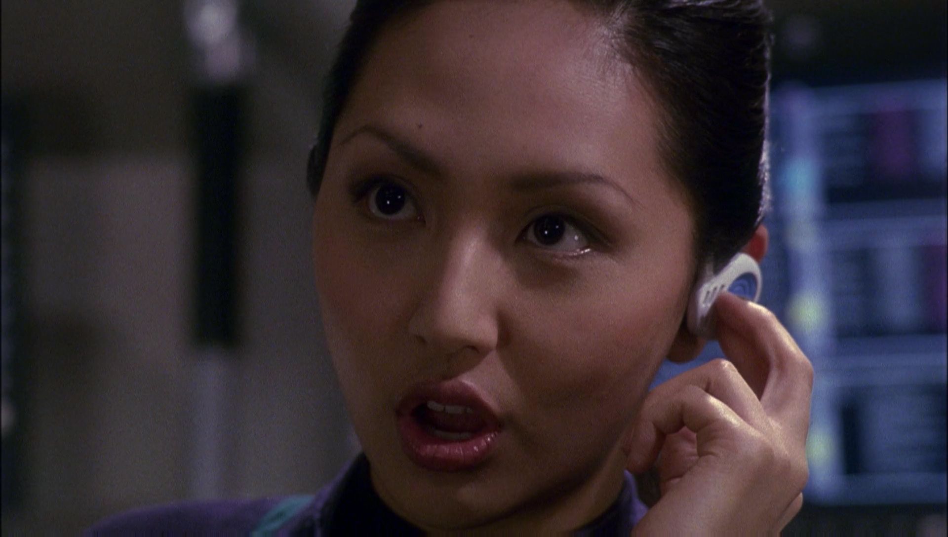 ariane179254_Enterprise_1x01-1x02_BrokenBow_5240.jpg