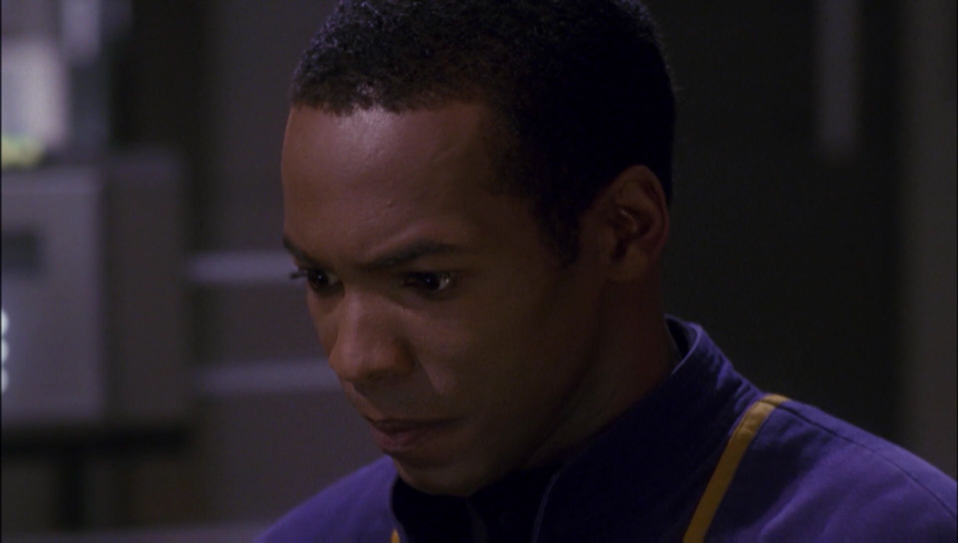 ariane179254_Enterprise_1x01-1x02_BrokenBow_5256.jpg
