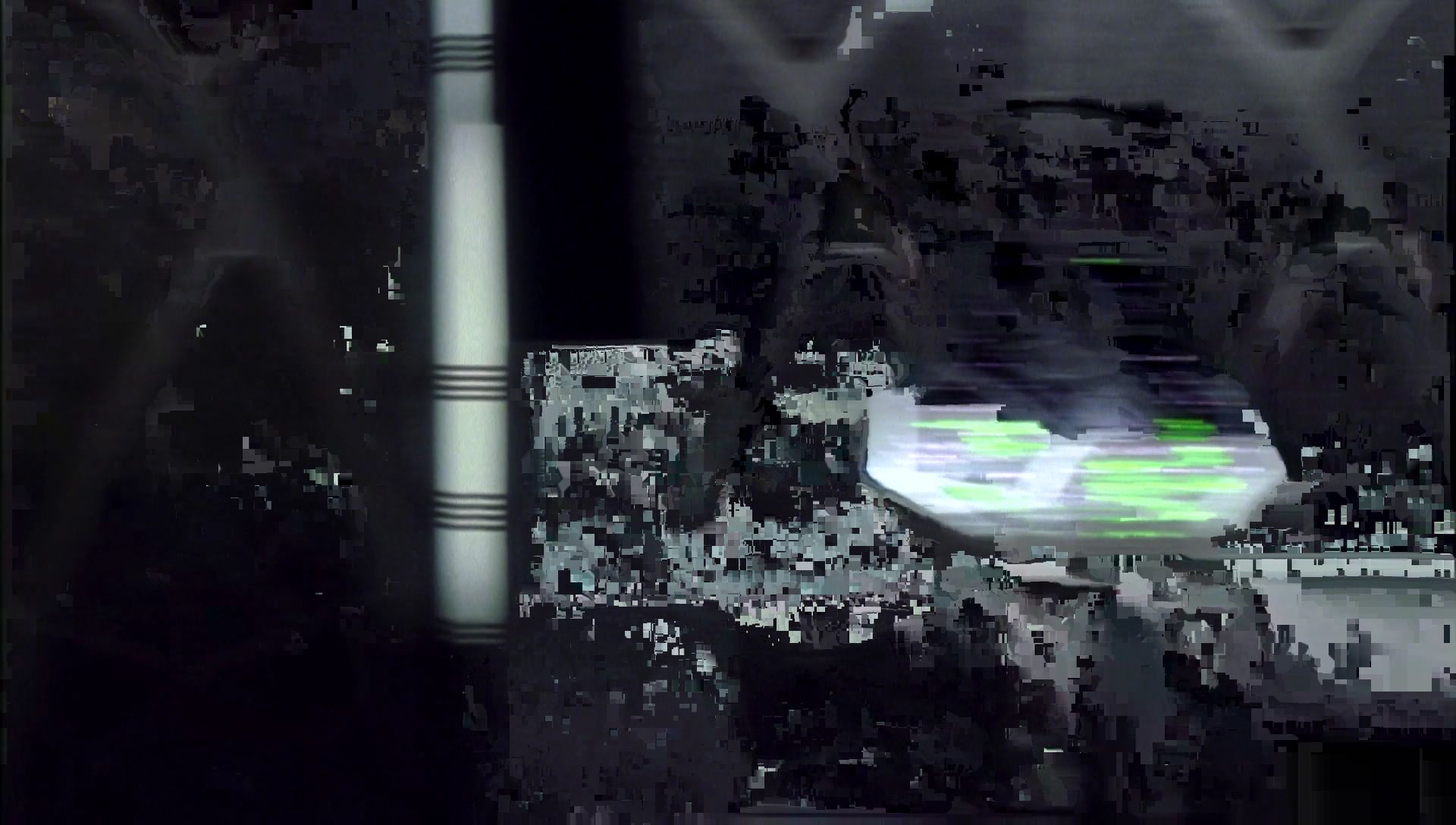 ariane179254_Enterprise_1x01-1x02_BrokenBow_5459.jpg