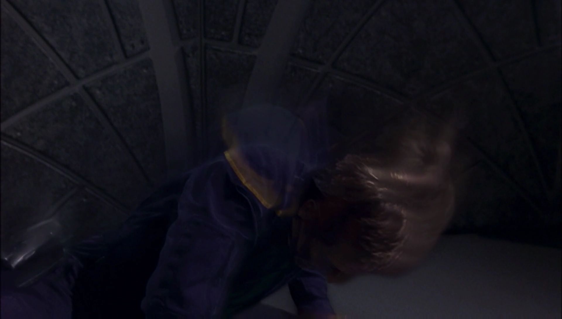 ariane179254_Enterprise_1x01-1x02_BrokenBow_5573.jpg