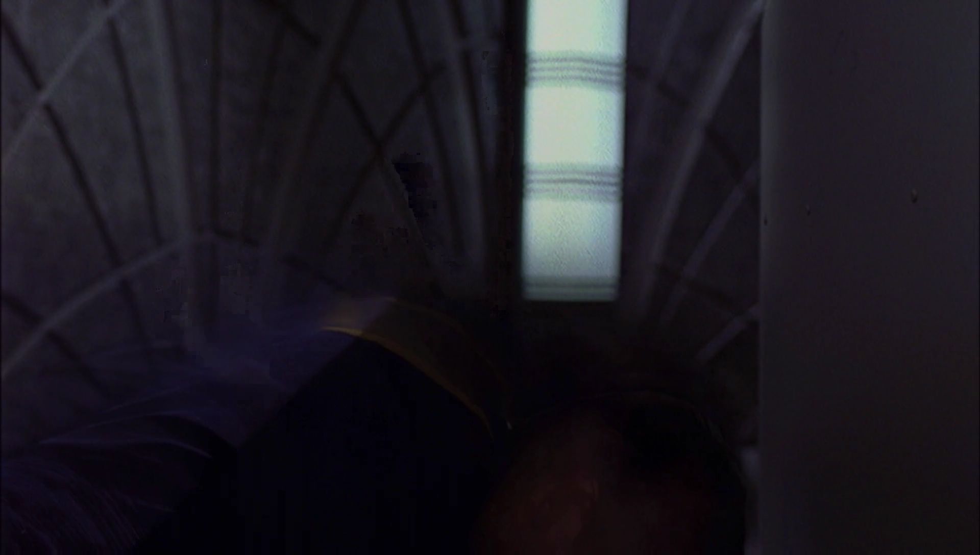 ariane179254_Enterprise_1x01-1x02_BrokenBow_5613.jpg