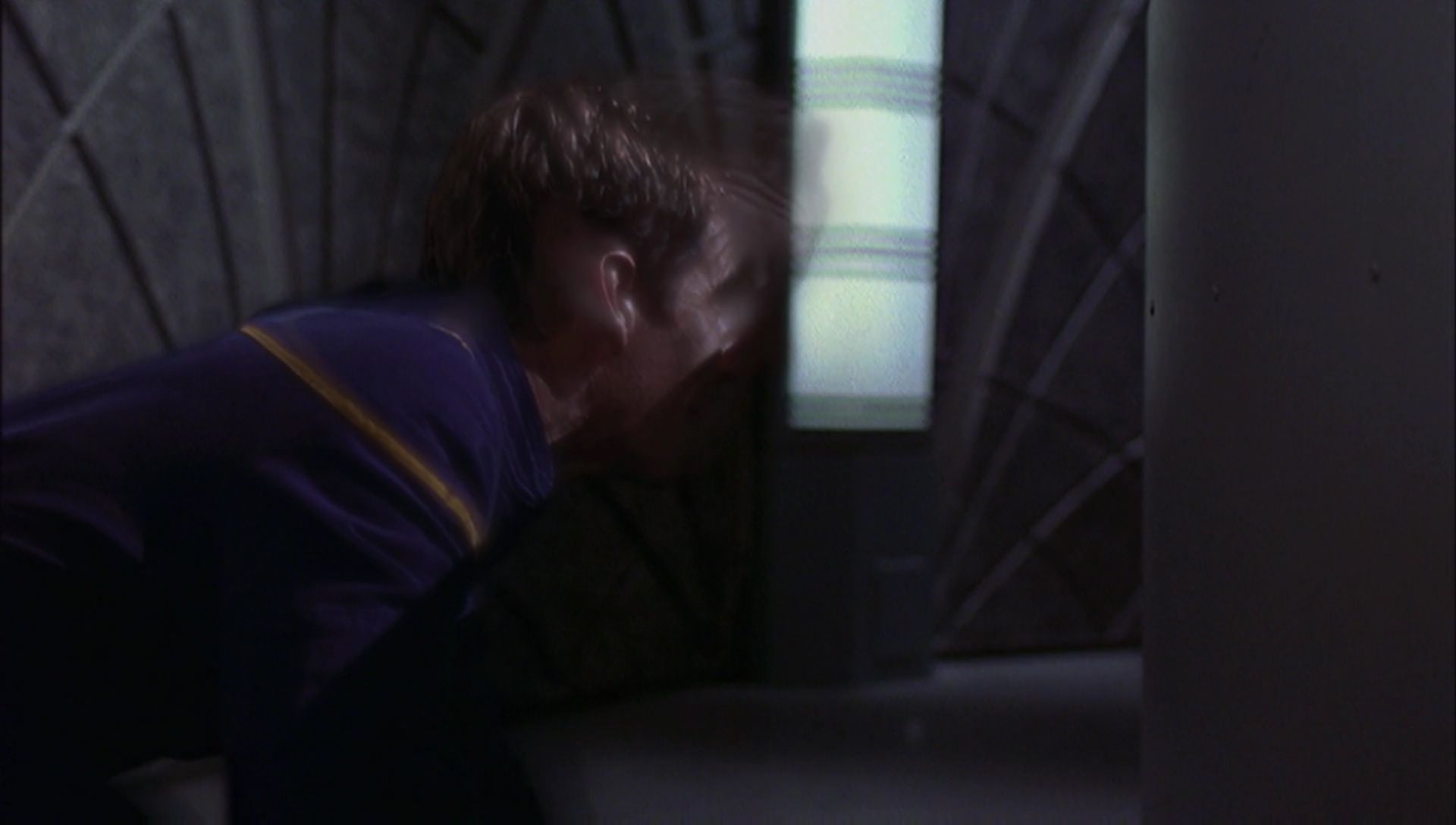 ariane179254_Enterprise_1x01-1x02_BrokenBow_5624.jpg