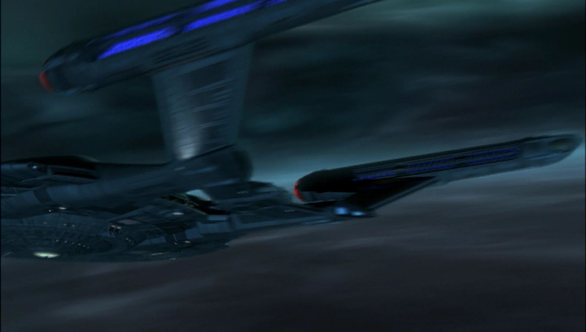 ariane179254_Enterprise_1x01-1x02_BrokenBow_5672.jpg