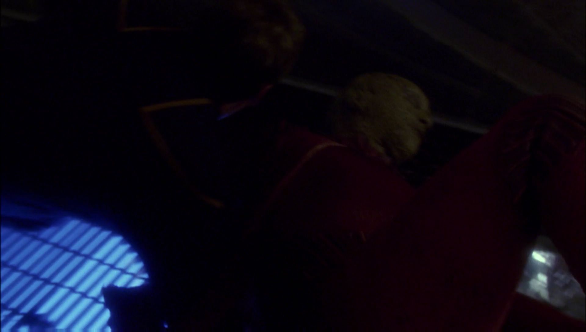 ariane179254_Enterprise_1x01-1x02_BrokenBow_5694.jpg