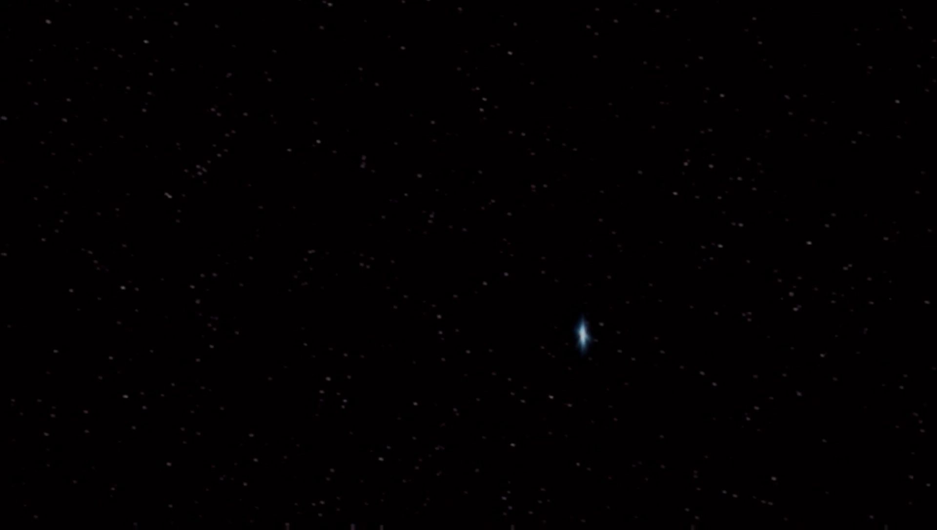 ariane179254_Enterprise_1x01-1x02_BrokenBow_5753.jpg