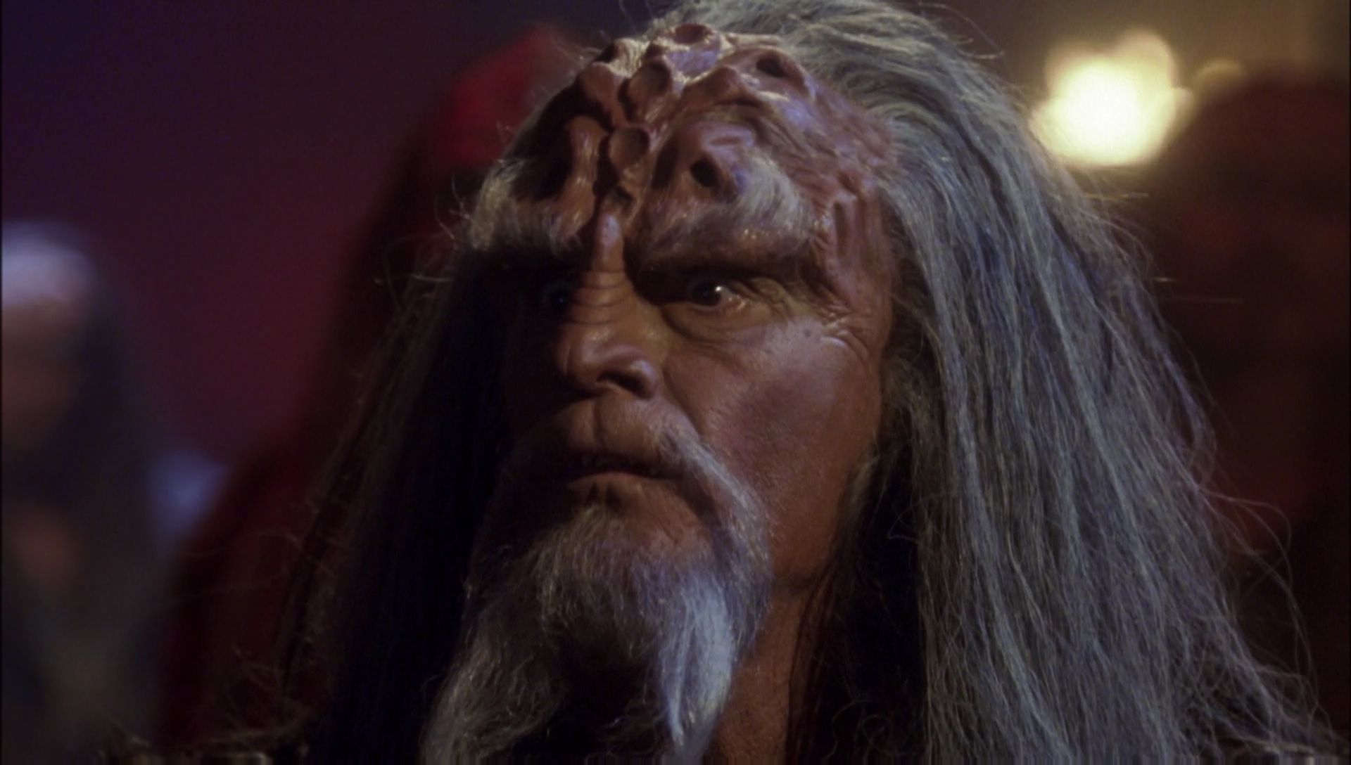 ariane179254_Enterprise_1x01-1x02_BrokenBow_5867.jpg