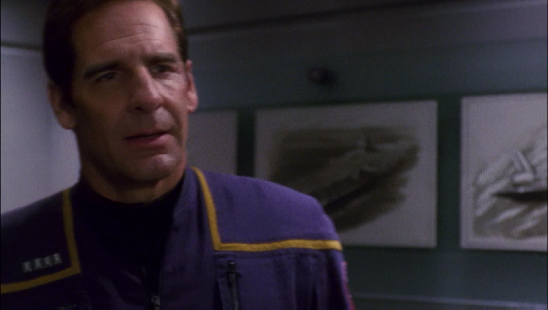 ariane179254_Enterprise_1x01-1x02_BrokenBow_6023.jpg