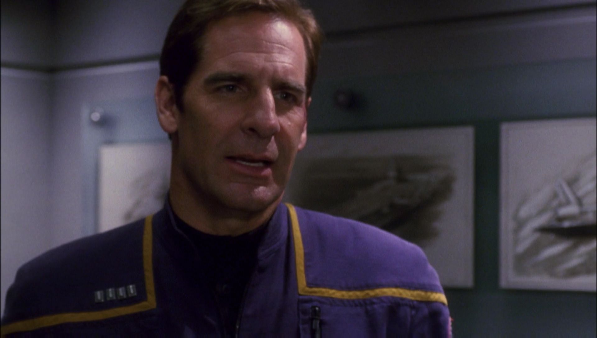ariane179254_Enterprise_1x01-1x02_BrokenBow_6031.jpg