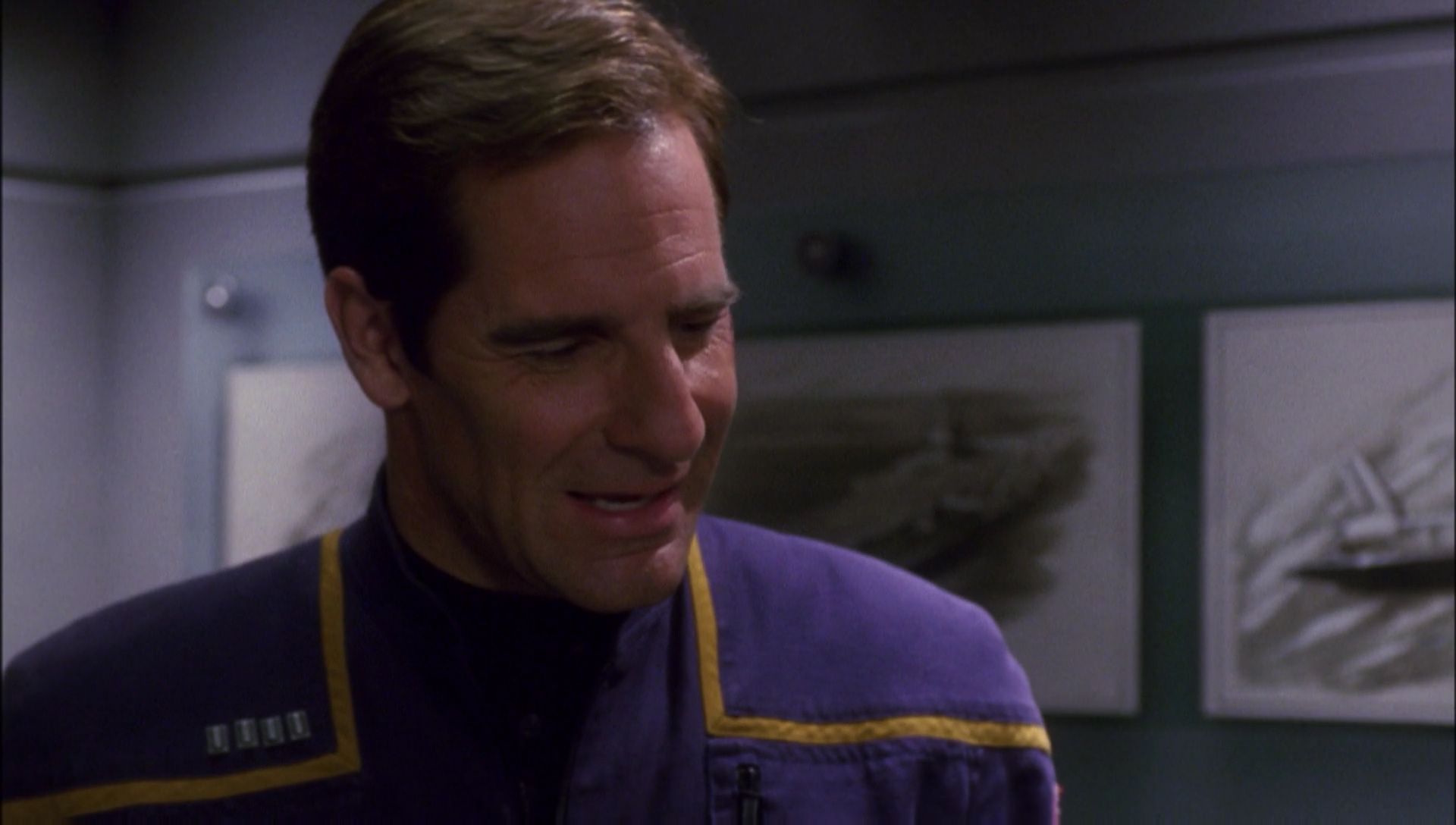 ariane179254_Enterprise_1x01-1x02_BrokenBow_6049.jpg