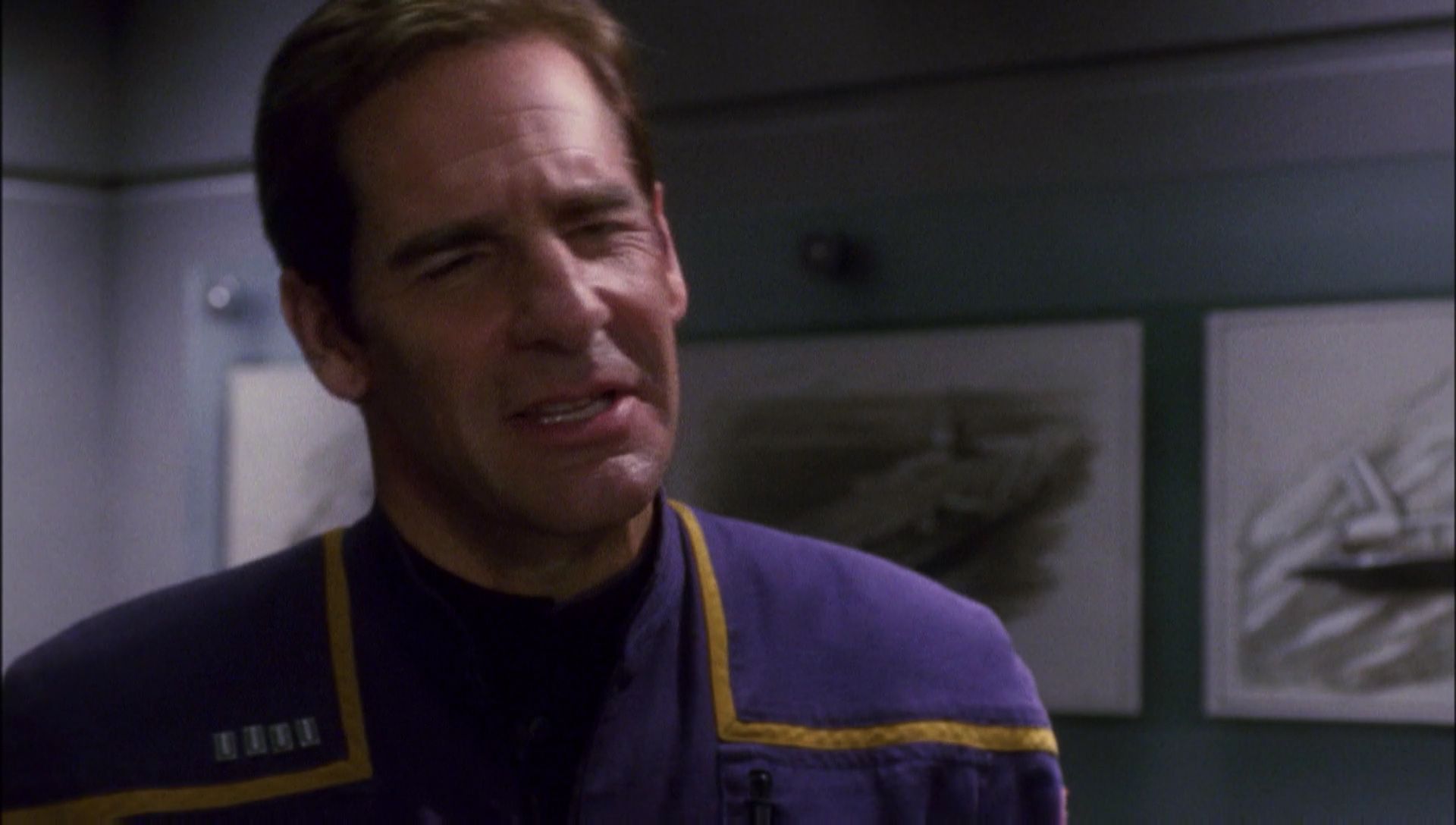 ariane179254_Enterprise_1x01-1x02_BrokenBow_6050.jpg