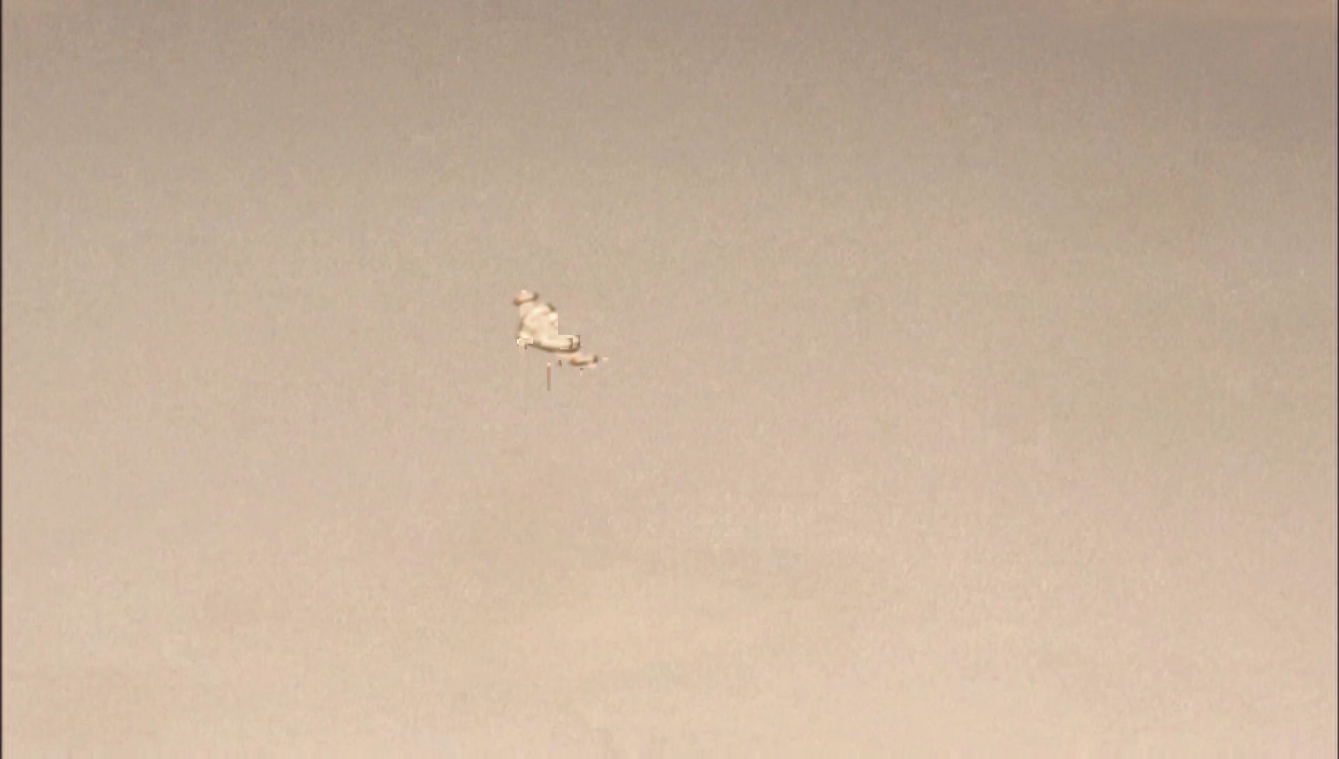 ariane179254_Enterprise_1x01-1x02_BrokenBow_6157.jpg