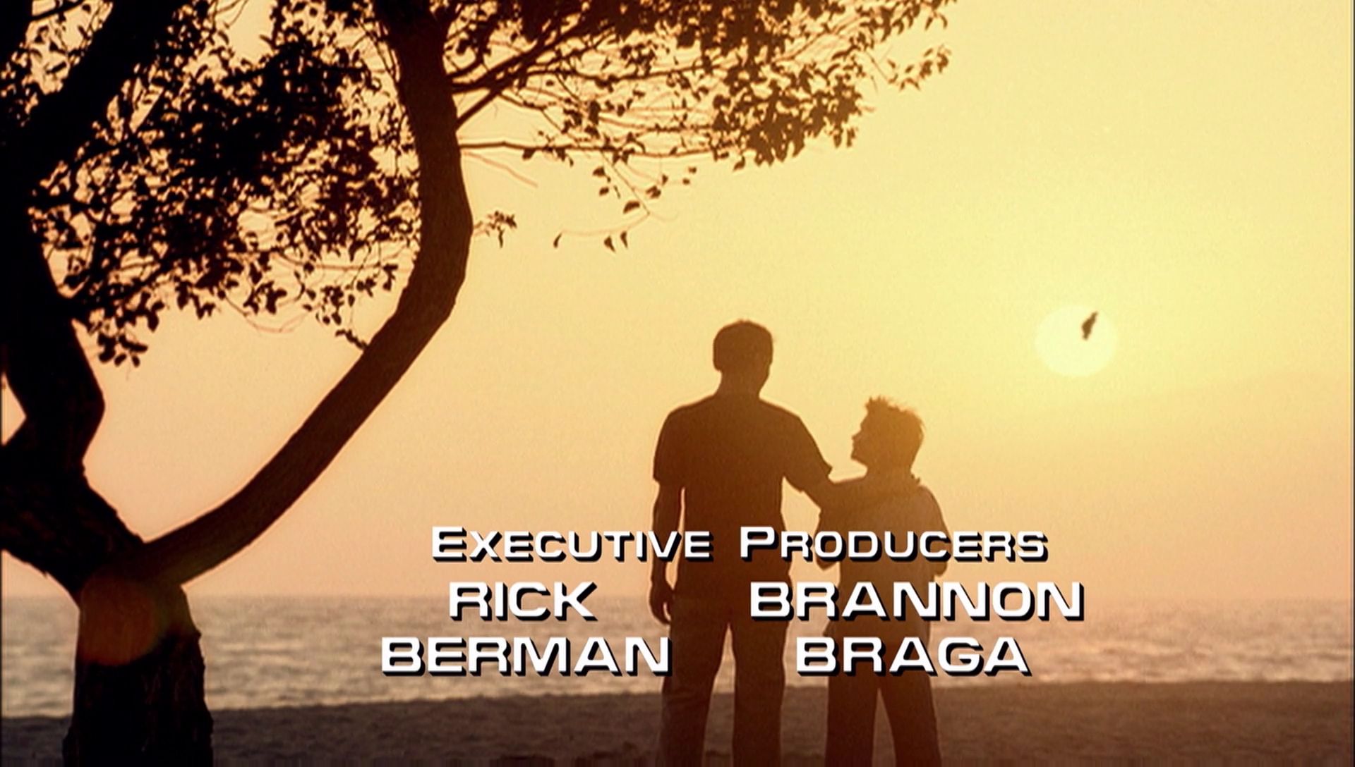 ariane179254_Enterprise_1x01-1x02_BrokenBow_6165.jpg
