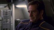 ariane179254_Enterprise_1x01-1x02_BrokenBow_1214.jpg