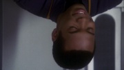 ariane179254_Enterprise_1x01-1x02_BrokenBow_1710.jpg