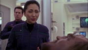 ariane179254_Enterprise_1x01-1x02_BrokenBow_2031.jpg