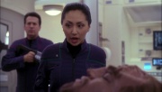 ariane179254_Enterprise_1x01-1x02_BrokenBow_2035.jpg