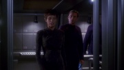 ariane179254_Enterprise_1x01-1x02_BrokenBow_2476.jpg