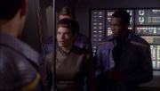 ariane179254_Enterprise_1x01-1x02_BrokenBow_2741.jpg