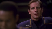 ariane179254_Enterprise_1x01-1x02_BrokenBow_4406.jpg