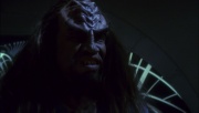 ariane179254_Enterprise_1x01-1x02_BrokenBow_5027.jpg