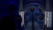 ariane179254_Enterprise_1x01-1x02_BrokenBow_5132.jpg