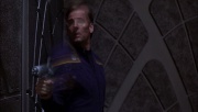 ariane179254_Enterprise_1x01-1x02_BrokenBow_5535.jpg