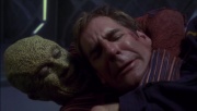 ariane179254_Enterprise_1x01-1x02_BrokenBow_5707.jpg