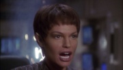 ariane179254_Enterprise_1x01-1x02_BrokenBow_5717.jpg