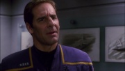 ariane179254_Enterprise_1x01-1x02_BrokenBow_6059.jpg