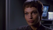 ariane179254_Enterprise_1x01-1x02_BrokenBow_6066.jpg