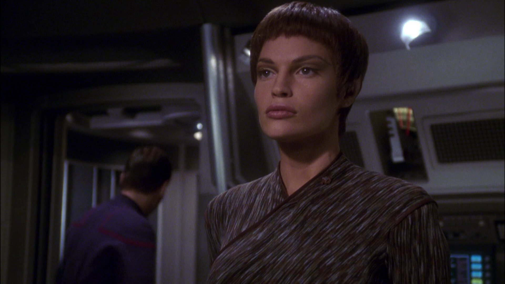 extant_StarTrek_ENT_1x04-StrangeNewWorld_0218.jpg