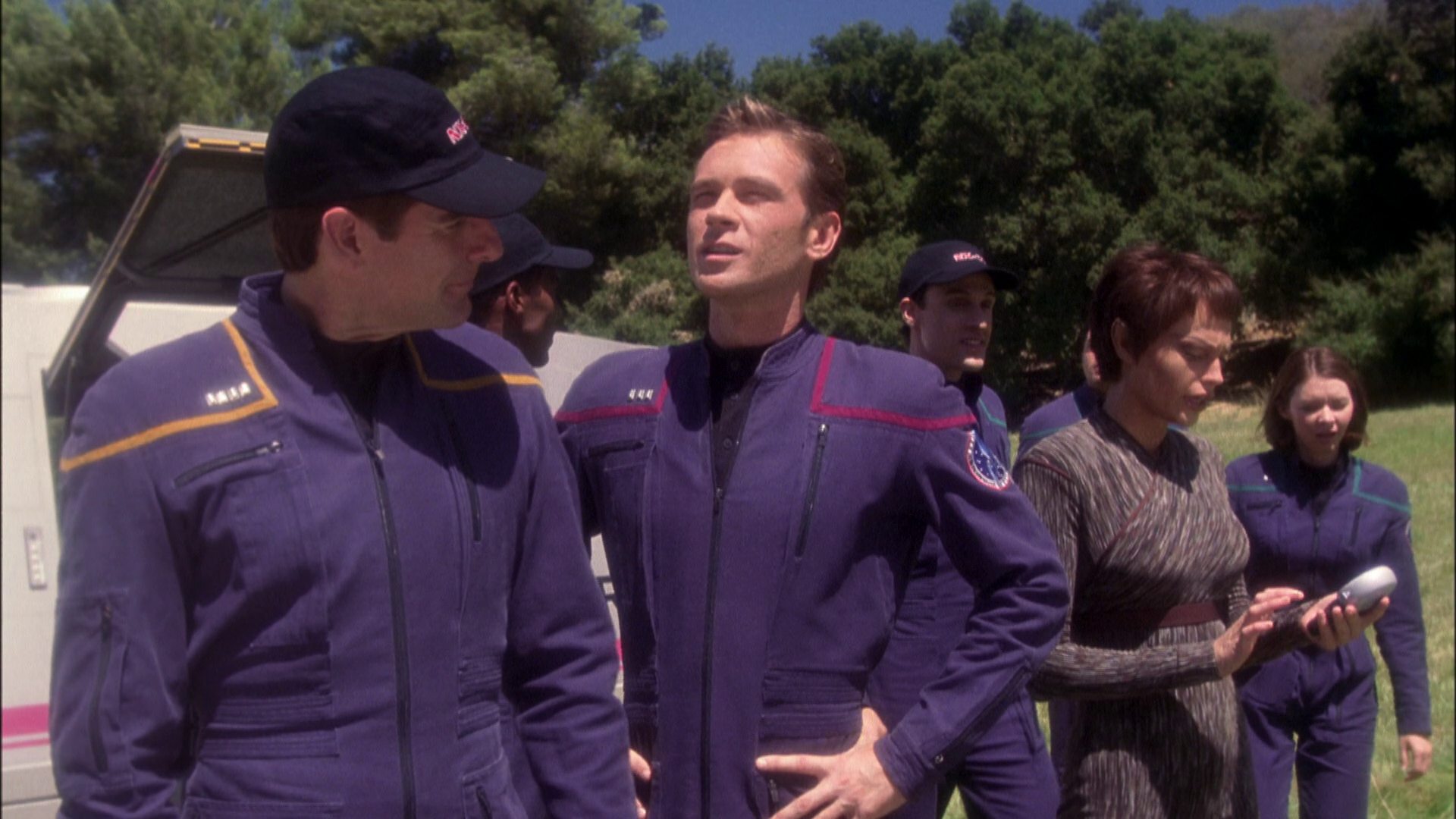 extant_StarTrek_ENT_1x04-StrangeNewWorld_0491.jpg
