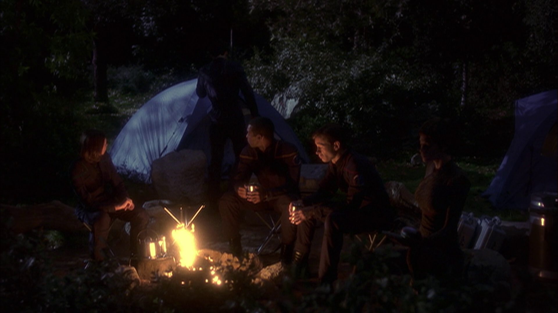 extant_StarTrek_ENT_1x04-StrangeNewWorld_1004.jpg