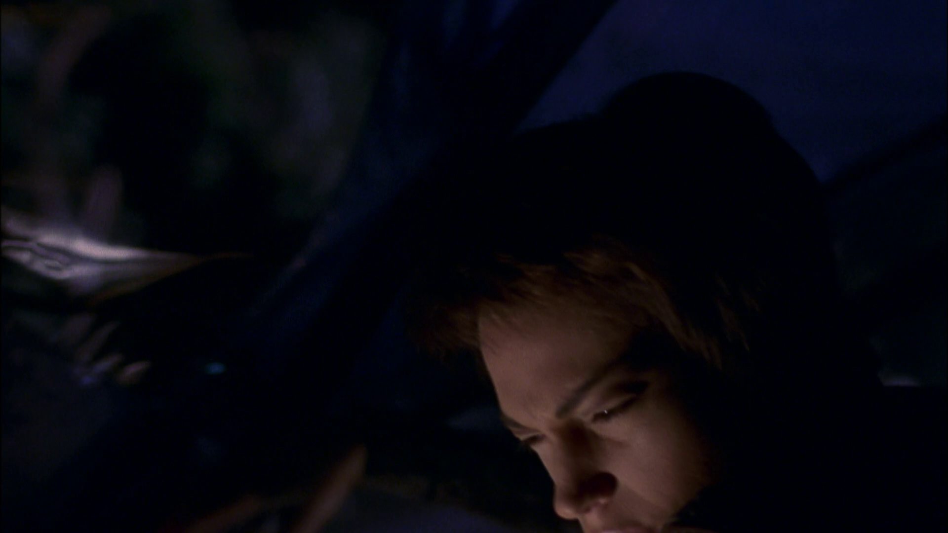 extant_StarTrek_ENT_1x04-StrangeNewWorld_1094.jpg