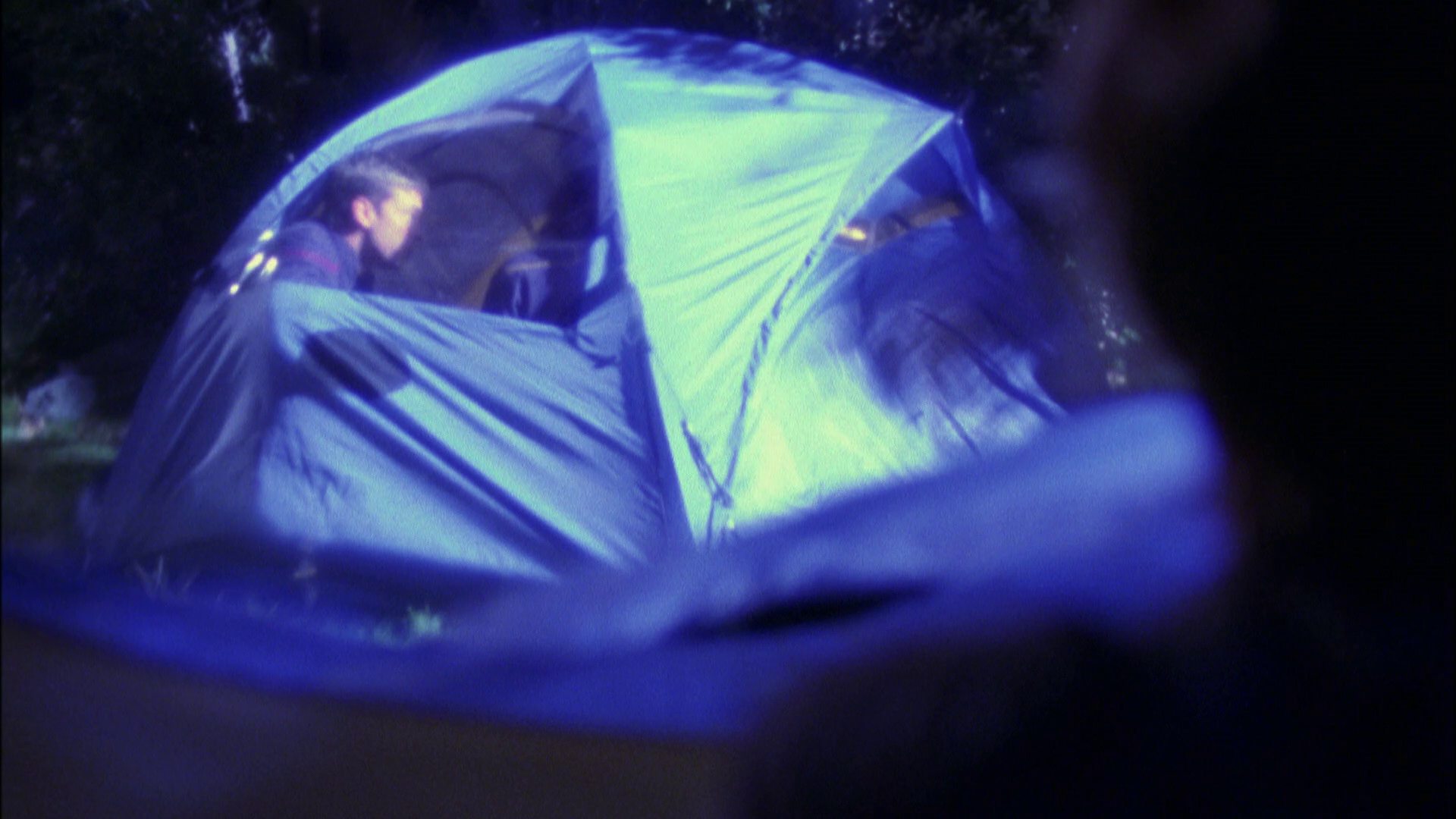 extant_StarTrek_ENT_1x04-StrangeNewWorld_1117.jpg