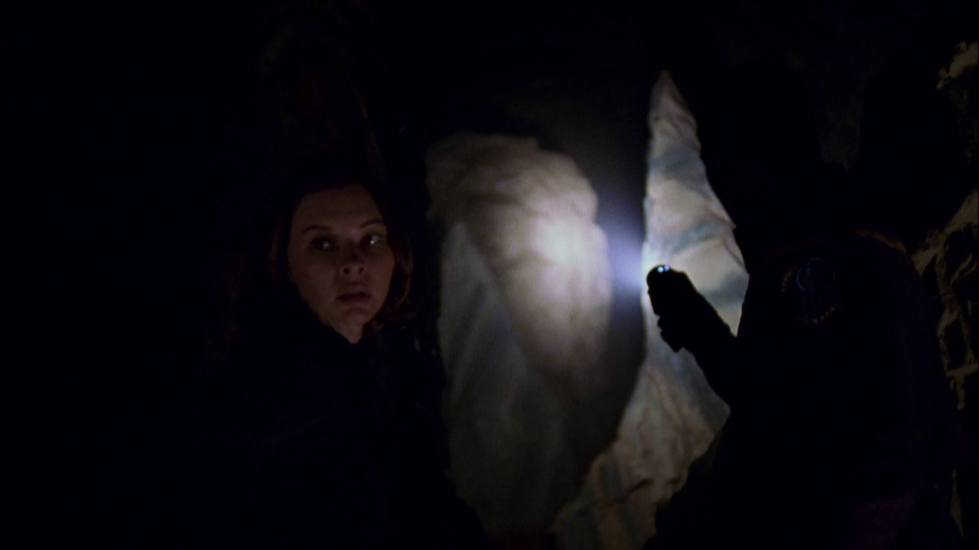 extant_StarTrek_ENT_1x04-StrangeNewWorld_1401.jpg