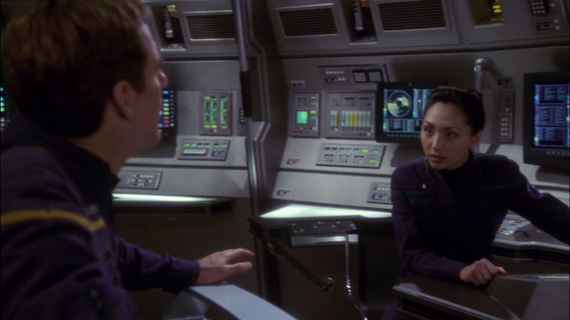 extant_StarTrek_ENT_1x04-StrangeNewWorld_3193.jpg